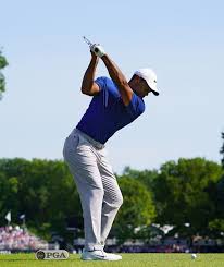 Tigerwoods Golf Pictures Tiger Woods Golf Sport
