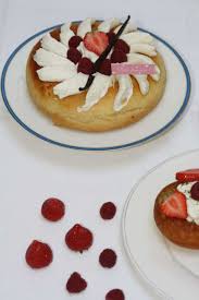 Baba Au Rhum Avec Ou Sans Alcool En 2020 Baba Au Rhum Recette Christophe Michalak Rhum