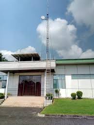 Saya arcelia sheira ak duat,dari sk nanga passa,betong,ingin menyampaikan sebuah pidato yang bertajuk kepentingan kegiatan kokurikulum.selamat pagi dan salam sejahtera saya ucapkan kepada tuan pengerusi majlis,para hakim yang arif lagi bijaksana. Berikan Struktur Pidato Persuasif Kelas 3 Smp Brainly Co Id