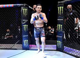 He attended las cruces high school, where he began training boxing. 7eqhokflfxnr2m