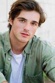 The kissing booth 3 (2021). 100 The Kissing Boothaka Noah Flynn Ideas Noah Flynn Kissing Booth Joey King