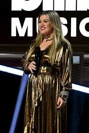 I sing & write sometimes, coach on @nbcthevoice sometimes. Cxynzdheharlgm