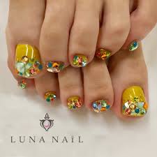 夏海フットビジューシェル Lunanail133162のネイルデザインno