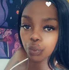 Affordable hotel pools for families in the area?