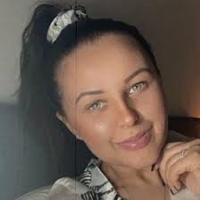 Lynn MacLeod (lynnmacleod___)