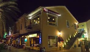 Palm view seafood restaurant, the westin langkawi resort & spa, la chocolatine, unkaizan japanese restaurant, the float and anjung damai. 10 Romantic Restaurants In Langkawi Perfect For A Romantic Sojourn