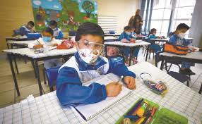 Valoración provisional de la implantación del nuevo calendario escolar. N5tyvajnkkbuqm