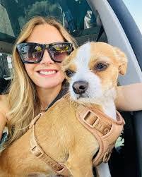 Tabatha Savage's Instagram, Twitter & Facebook