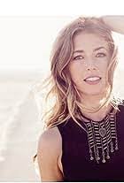 Jenny Robinson's Instagram, Twitter & Facebook