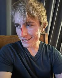 Ashley Ochs (@ashley.e.ochsss) • Instagram photos and videos