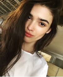 Aiden Curtis, Amanda Steele, and More Models to Watch in 2017