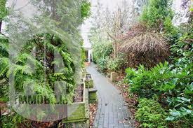 Ganz gleich ob sie eine eigentumswohnung verkaufen möchten oder eine. Einfamilienhaus Berlin Rudow Kaufen Ar Immobilien