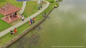 Named after the late… … Jom Fly Lake Valley Bandar Tun Hussein Onn