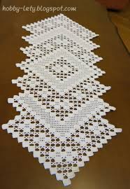 Schema uncinetto centrino rettangolare con rose centrini. Gli Hobby Di Lety Un Centrino Moderno Uncinetto Moderno Schema Uncinetto Bamboline All Uncinetto