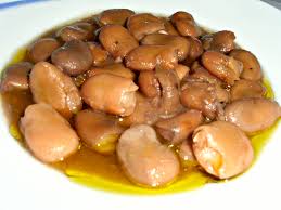 Ora.non è che siano la cosa più buona che io abbia mai mangiato.per onestà devo dirlo! Minestra Di Fave Secche Ricetta Pugliese A Cura Di Zucchero Di Lana