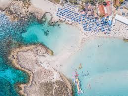 A detailed map of cyprus including buildings, address search + phone numbers, photos, company opening hours + easy search for driving directions or public transport routes Kipr S 10 Maya Oslabil Lokdaun Otkryl Kafe I Osvobodil Ot Testov Vakcinirovannyh Turistov