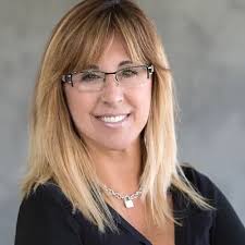 The 10 Best Home Staging Companies in Lake Forest, CA (2025)