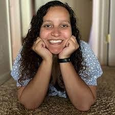 Katelyn Young's Instagram, Twitter & Facebook