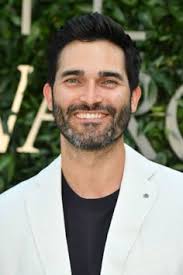 22 Hot Pictures of Tyler Hoechlin That Prove He Really Is Superman