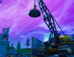 Fortnite is back for a second week of season 10 (x) challenges, which are now also called missions. Fortnite Guide Where To Spray A Fountain Junkyard Crane And Vending Machine Spray Pray Challenges Gamespot
