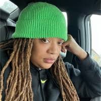 500+ perfiles de «Ricks,»