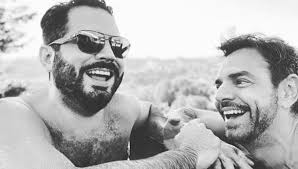 Eugenio derbez eugenio derbez nació el 2 de septiembre de 1961 en ciudad de méxico, méxico. Eugenio Derbez Asi Ocurrio El Caso Del Secuestro A Su Hijo Jose Eduardo Victoria Ruffo De Viaje Con Los Derbez Series De Amazon Prime Video Nnda Nnlt Mexico Depor