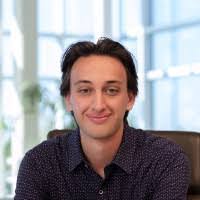 Daniel Ponath's Instagram, Twitter & Facebook