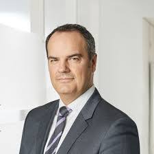 Alain Bourdages's Instagram, Twitter & Facebook