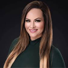 Lauren Wheat, Realtor