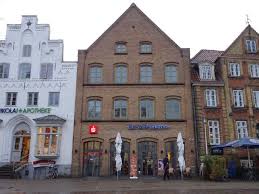 Zimmer wohnungen, die mit 3 leuten belegt werden, sie sind saniert, fenster, küche, bad, usw in. 3 Zimmer Wohnungen Mieten In Flensburg