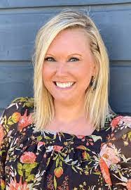 Amanda Engholm's Instagram, Twitter & Facebook