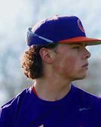 🤣 B.J. Bailey 💣 ➡️ Gavin Abrams