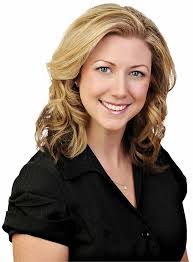 Adrienne Baxter's Instagram, Twitter & Facebook