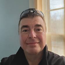 Híŋhaŋni wašté ! We'd like to wish our brother Mato Nanji (Standing Bear)  all the best today to another 365 days around the Sun!! We love you very  much brother! From your