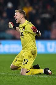 Arsenal remain in talks with sheffield united over goalkeeper aaron ramsdale but a gap in the player's valuation between the two clubs remains. Aaron Ramsdale Archives Futballnews Com