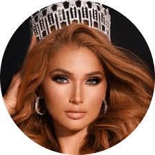 Erica Bader's Instagram, Twitter & Facebook