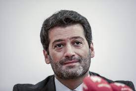 Fez dois testes antigénio este domingo. Visao Covid 19 Andre Ventura Esta Infetado E Cancela Agenda Politica