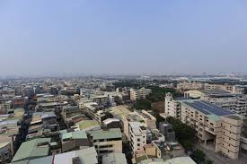 第1題 106年期起，屏東縣「住家用」房屋免稅現值為多少？ ﹝粉絲團：屏東縣政府財稅局﹞ 行動支付抽獎樂 107.06.02前使用行動支付app 完成繳納【使用牌照稅】及【房屋稅】 即可參加抽獎. æˆ¿å±‹ç¨…å¤§ä¿®æ³•10è¬ä»¥ä¸‹å…ç¨…è³‡æ ¼ä»¥3æˆ¶ç‚ºé™ 591æ–°èž