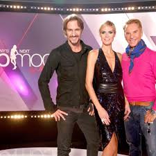 „sich einen jüngeren mann zu nehmen, das ist schon cool dass heidi klum sich jetzt einen jungen ehemann genommen hat (tom kaulitz ist gerade mal 30 und damit über 15 jahre. Wolfgang Joop Starportrat News Bilder Gala De