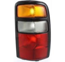 2004 2005 2006 Gmc Yukon Suv Passenger Tail Lamp Cover