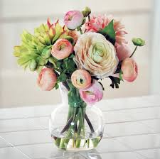 Realistic fake flowers in vase. Fake Flowers Used To Be Considered Tacky Not Anymore The Washington Post