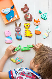 Malen und zeichnen gehören zu den beliebtesten beschäftigungen für große und kleine kinder. Steine Bemalen Susse Spielidee Fur Kinder Pfefferminzgrun