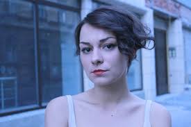 FASHION PICANTERIA: IN THE BLUISH SMOKE WHILE