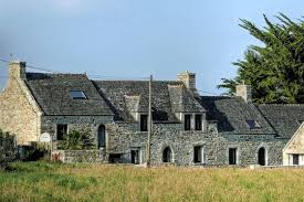 La Longere Ces Maisons Pittoresques De Nos Regions Linternaute Com Week End Architecture Normande Maison Architecture Vernaculaire