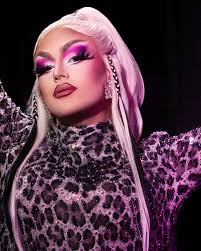 Peach X ERA X Sabrina Knox During the last @poprockz_events Show, us  G.O.D.D.E.S.S decided to come together and bring you a Greek Inspired  collaboration. All Outfits by @peach_m.u.a ERA's wig by @camera_by_era