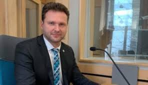 Oficiální profil předsedy psp čr mgr. Radek Vondracek Poslanci V Moci Vykonne Jsou Do Urcite Miry Nejakym Vzorem Vsechna Poruseni Nastavenych Opatreni Se Musi Postihovat