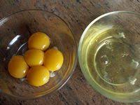 Clarifier Un Oeuf Comment Separer Le Blanc Et Le Jaune D Un Oeuf Recette Par Chef Simon Les Oeufs Cuisine œufs