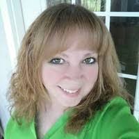 Tammy Connolly's Instagram, Twitter & Facebook