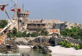 Disneyland Paris Adventureland Pirates Of The Caribbean Disneyland Disneyland Paris Disney Paris