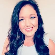 Hannah Derringer's Instagram, Twitter & Facebook